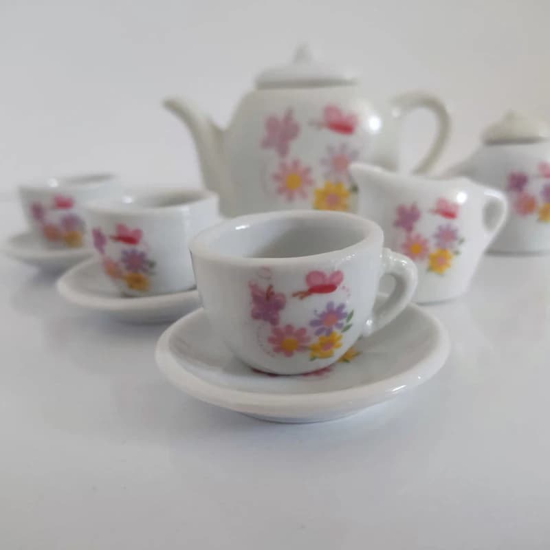 ست سرویس ظروف چای خوری چینی 16 قطعه طرح گل — تصویر ۳