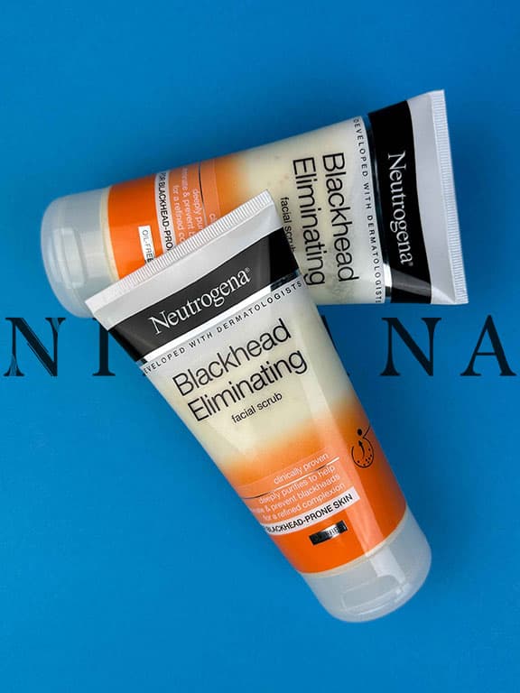 اسکراب صورت نوتروژینا Neutrogena — تصویر ۳