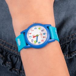 ساعت مچی بچگانه کیو اند کیو مدل VR99-005 — تصویر ۲