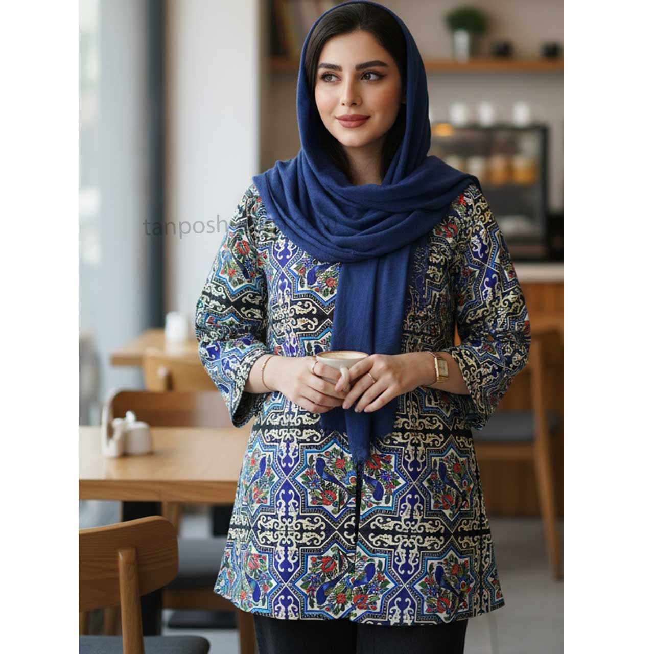 مانتو کتی طرح کاشی گل و مرغ آبی — تصویر ۷