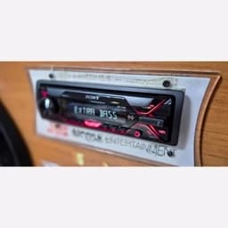 پخش کننده صوتی خودرو سونی مدل DSX-A11ou با پنل جداشونده، پورت USB، خروجی RCA برای سابووفر و موج رادیویی FM — تصویر ۶