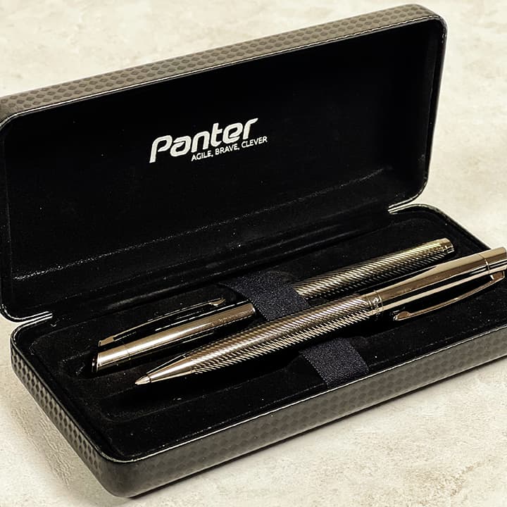 قلم کلکسیونی خودکار و روان نویس بدنه تیتانیومی پنتر مدل PL-101 — تصویر ۳