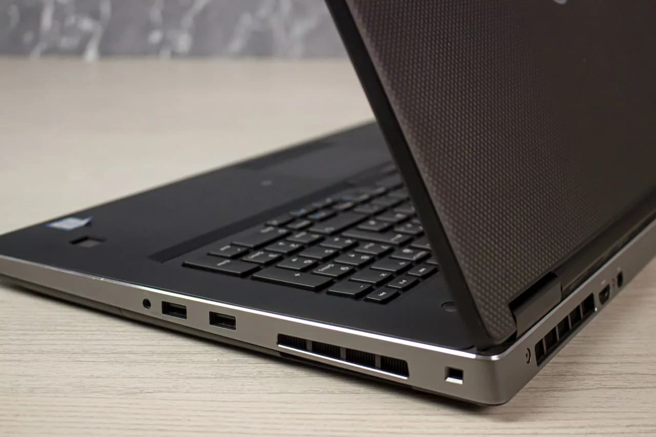 لپ تاپ استوک دل مدل dell precision 7530 15inch — تصویر ۸