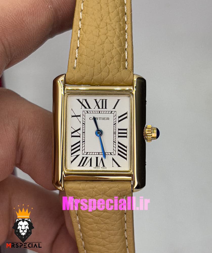 ساعت کارتیه زنانه مدل تانک کیفیت مستر قاب طلایی بند چرم کاراملی Cartier Tank 021041 — تصویر ۱۱