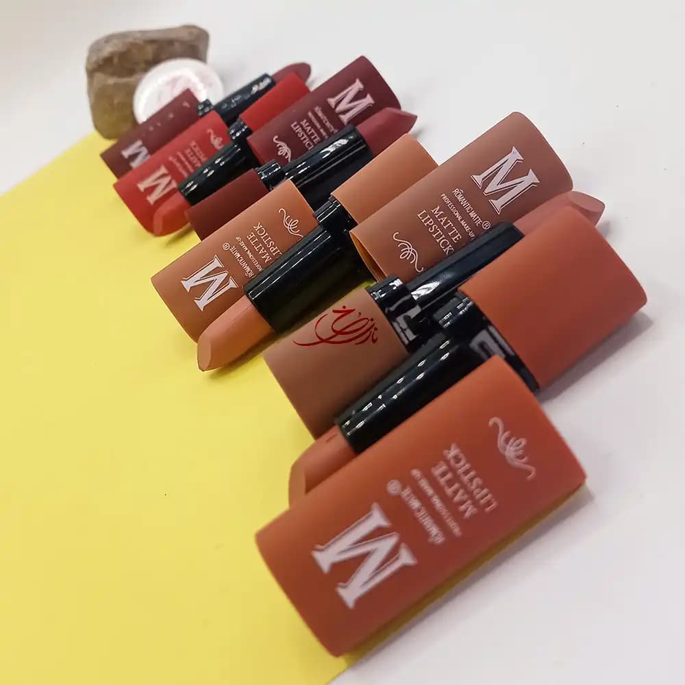 رژ لب جامد رمانتیک مخملی ROMANTIC MATTE پک 24 عددی رنگ جور — تصویر ۴