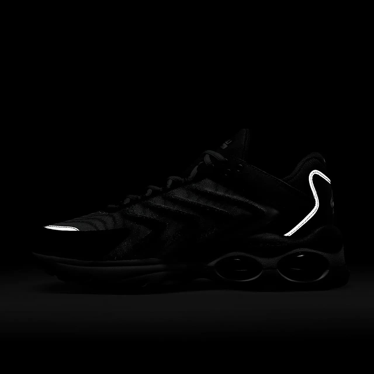 Nike Air Max TW — تصویر ۴