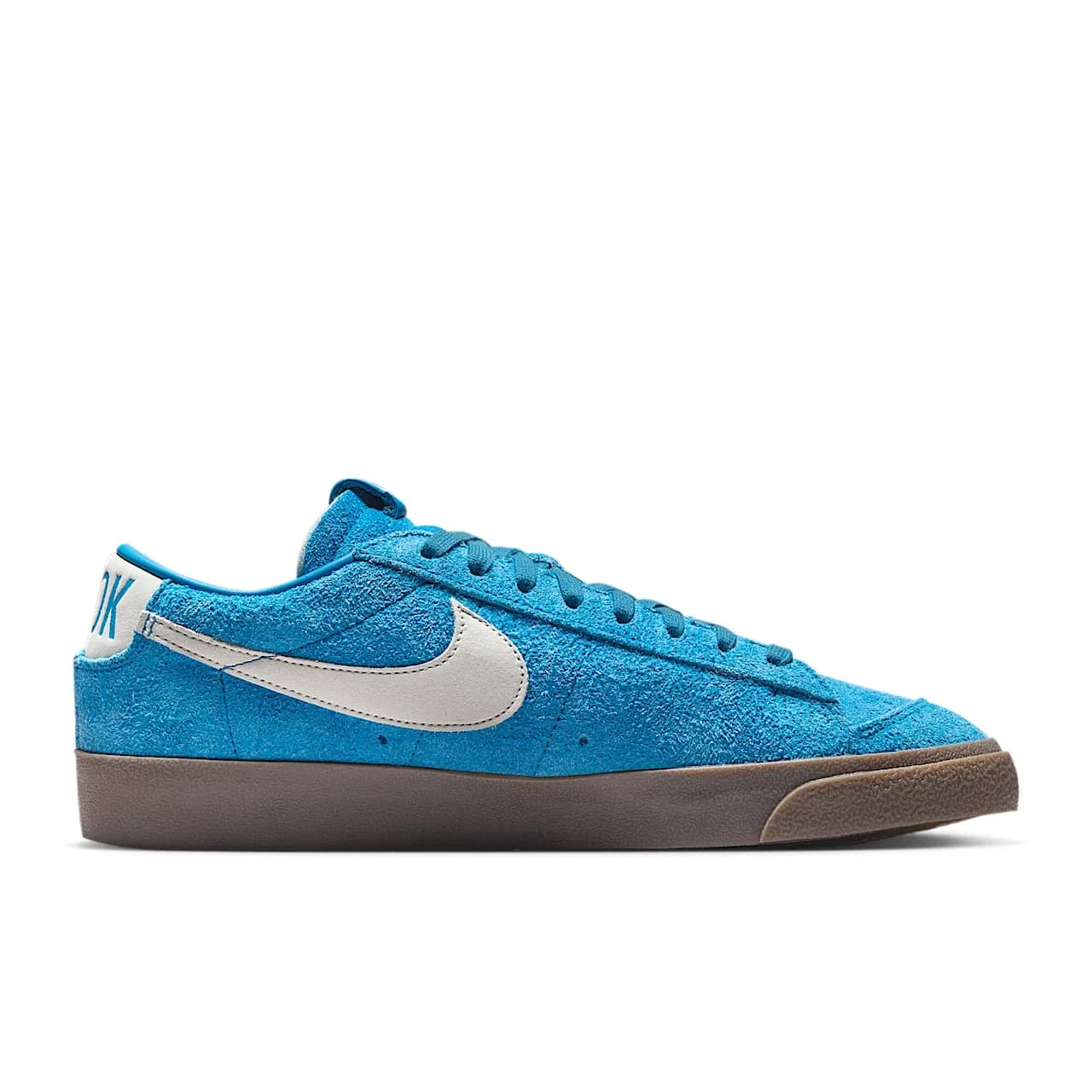 Nike Blazer Low x Book “Chevy” — تصویر ۶