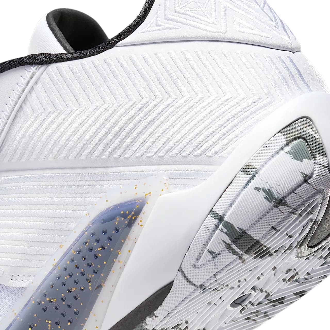 Air Jordan XXXVIII Low — تصویر ۸