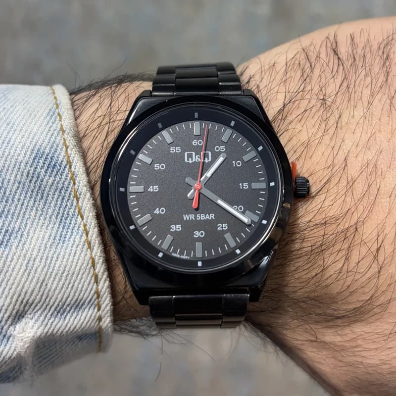 ساعت مچی مردانه کیو اند کیو مدل Q80B-005PY — تصویر ۹