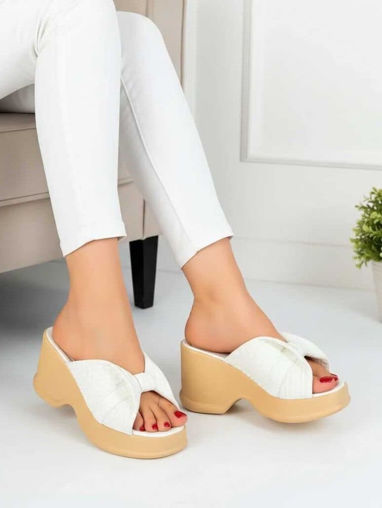 صندل لژدار تینا