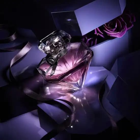 ادوپرفیوم زنانه لانکوم لانویت ترزور _ Lancome La Nuit Tresor — تصویر ۲