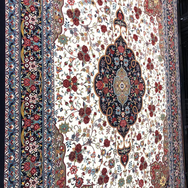 فرش ماشینی ستاره کویر یزد مدل شاهکارنوین کد n-83 زمینه کرم — تصویر ۵