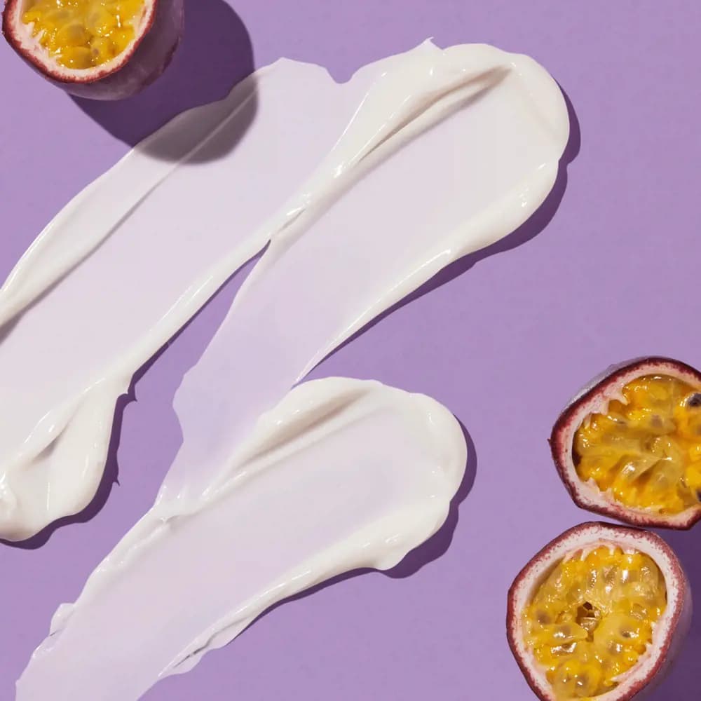 کرم دست و ناخن پشن فروت لاونیچر اوریفلیم Love Nature Protecting Hand & Nail Cream with Organic Passion Fruit — تصویر ۷