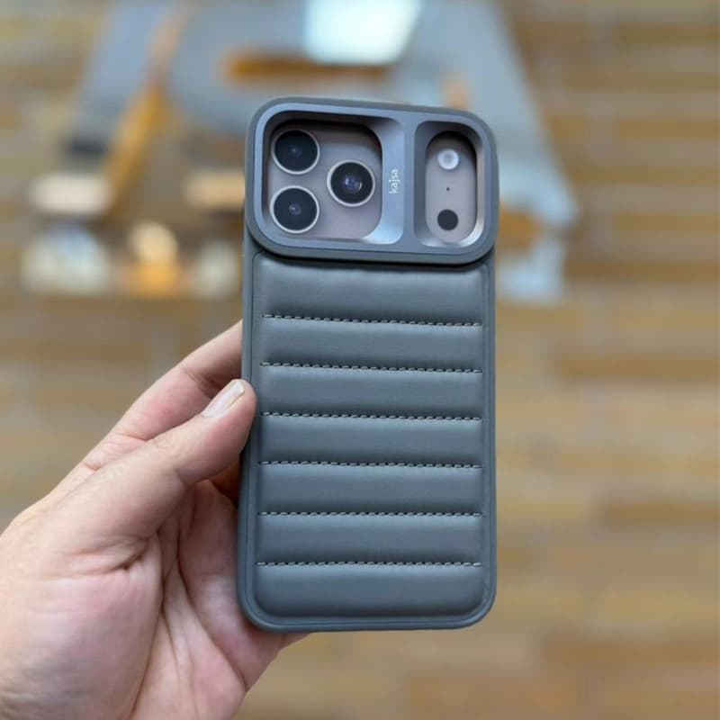 کاور چرمی KAJSA مدل Horizon مناسب برای iPhone 17 ProMax — تصویر ۸