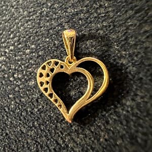 پلاک آویز زنانه سوزیانا مدل قلب 6