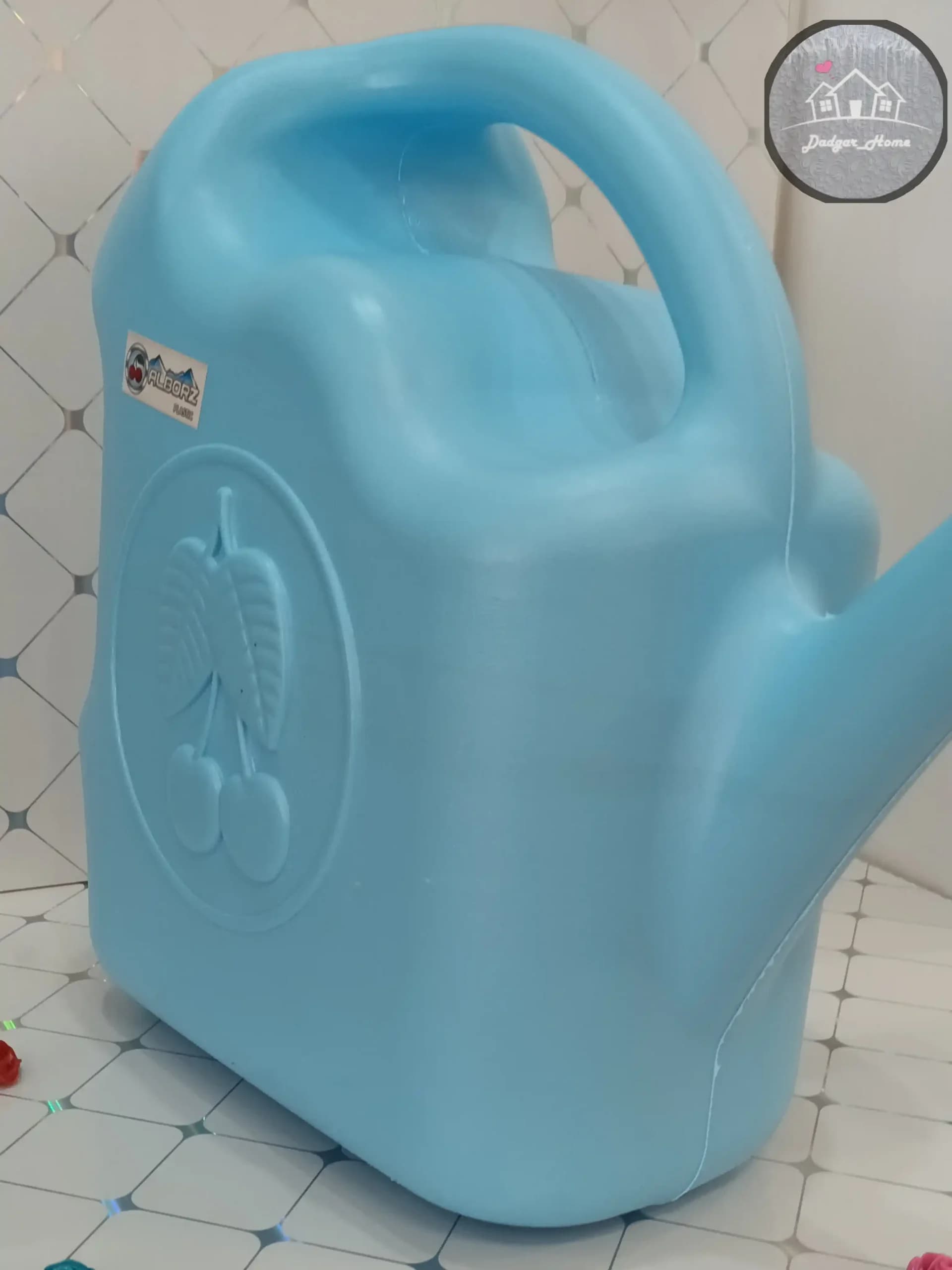 آبپاش بزرگ گل و گیاه طرح گیلاسی — تصویر ۲