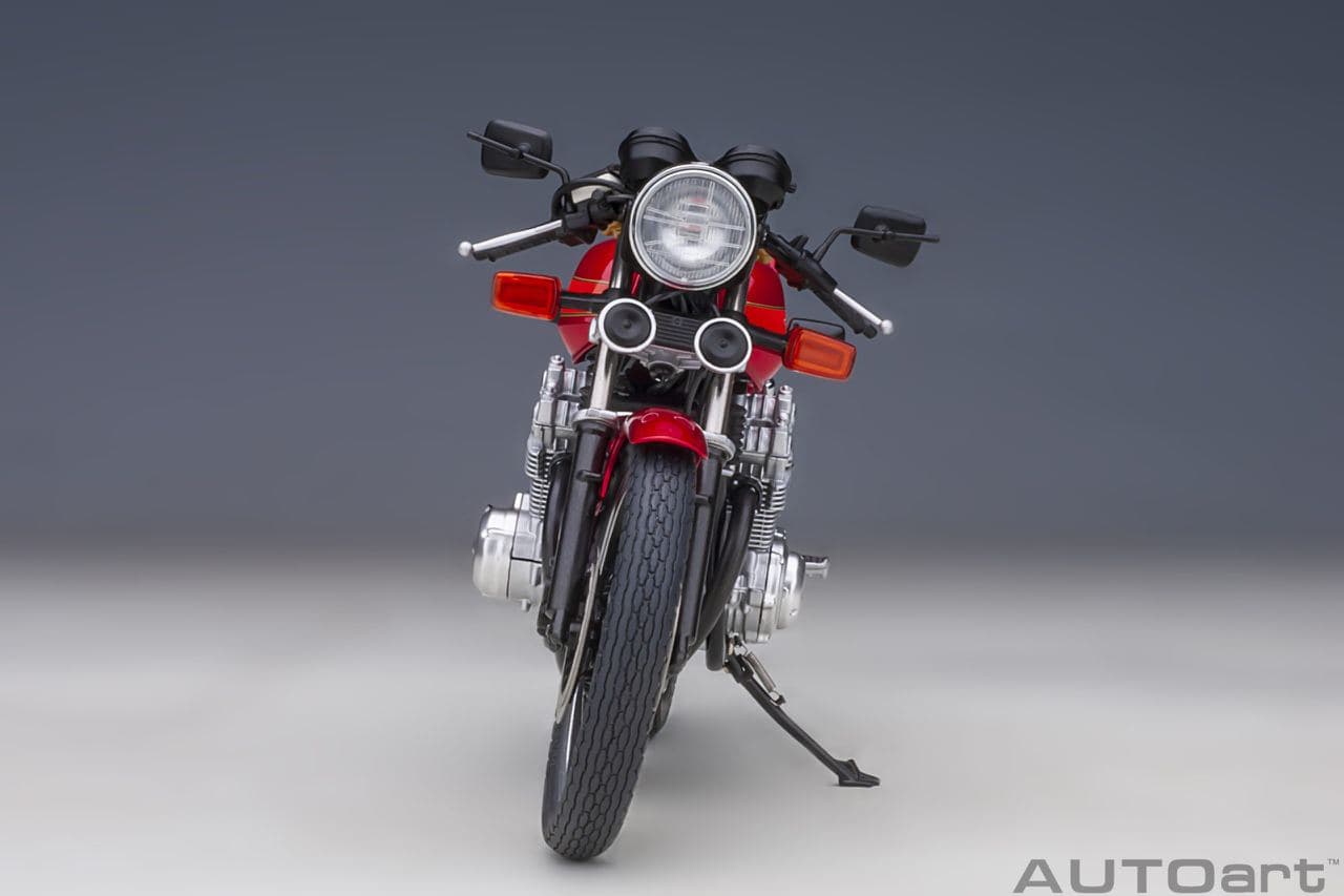 ماکت موتور Honda CB750F برند AUTOart — تصویر ۱۰