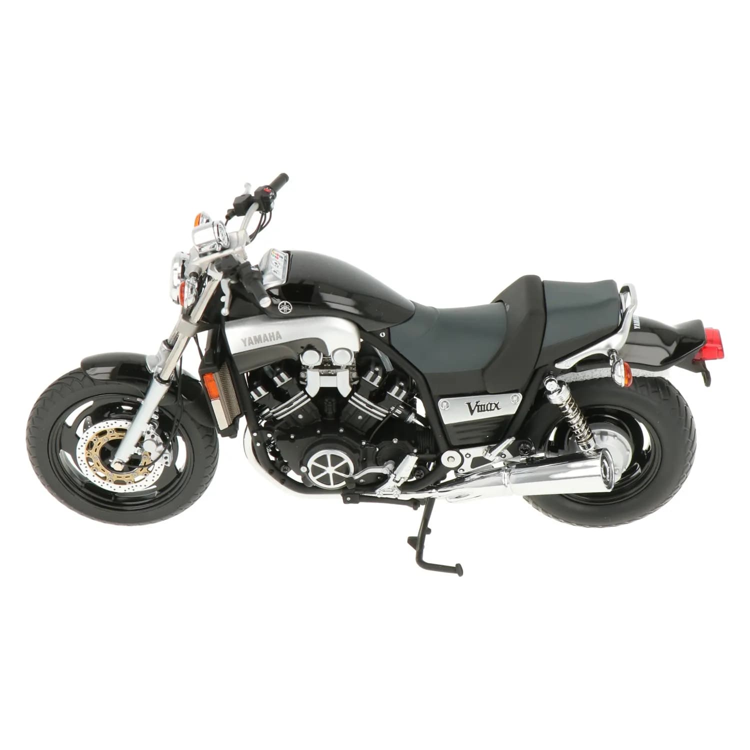 ماکت موتور Yamaha Vmax برند Minichamps — تصویر ۸
