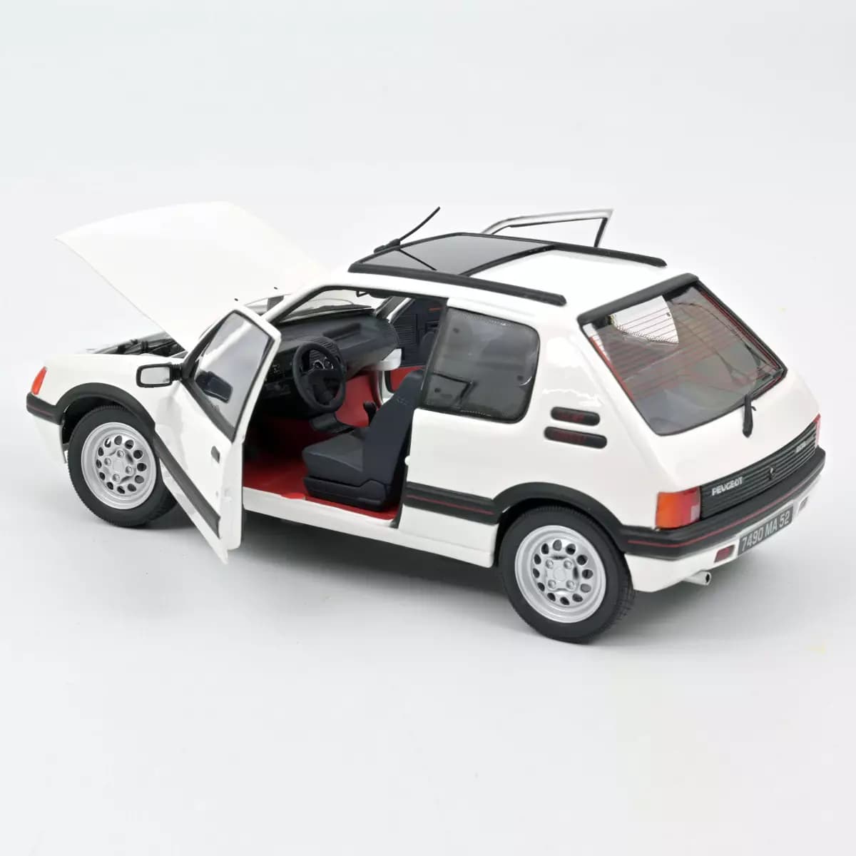 ماکت ماشین Peugeot 205 GTI برند Norev — تصویر ۶