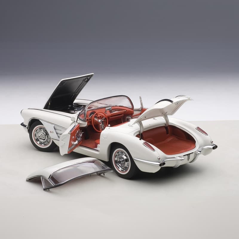 ماکت ماشین Chevrolet Corvette 1958 برند Autoart — تصویر ۷