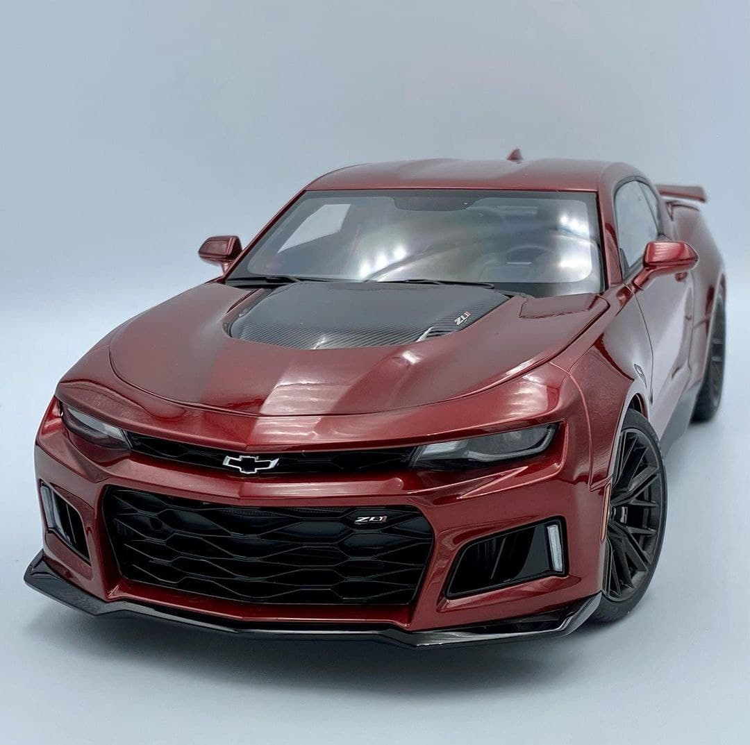 ماکت ماشین Chevrolet Camaro ZL1 برند AUTOart — تصویر ۱۲