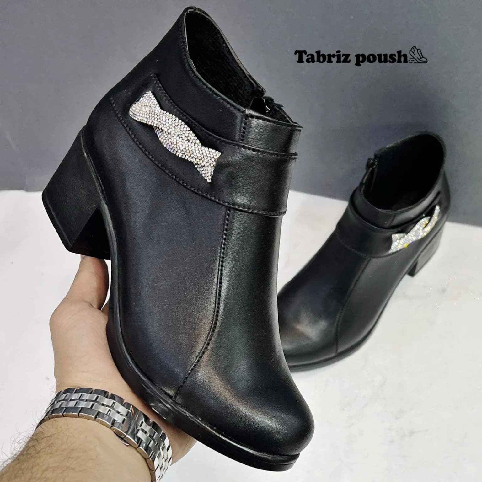 نیم بوت زنانه پاشنه دار مجلسی و روزمره پنج سانت رویه طرح چرم مشکی سایز 37 38 تبریز پوش — تصویر ۶