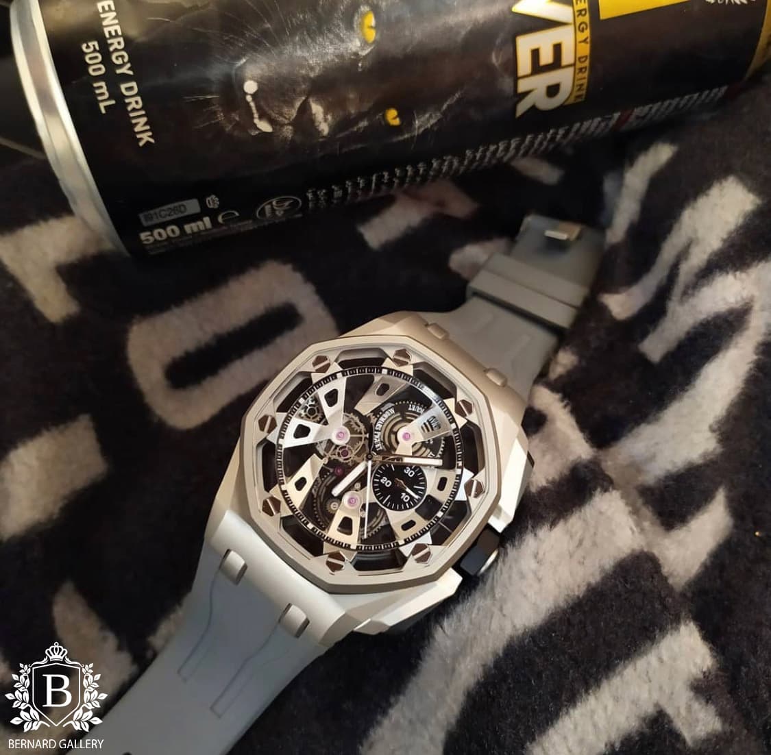 ساعت مچی مردانه اودمار پیگه مدل Audemars Piguet 5236CR — تصویر ۱۲