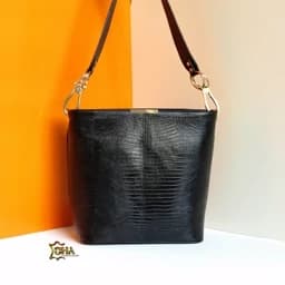 کیف چرم طبیعی گاوی کد 305 زنانه دخترانه — تصویر ۳