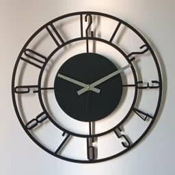 ساعت دیواری مینیمال چوبی کد 74 پس کرایه — تصویر ۳