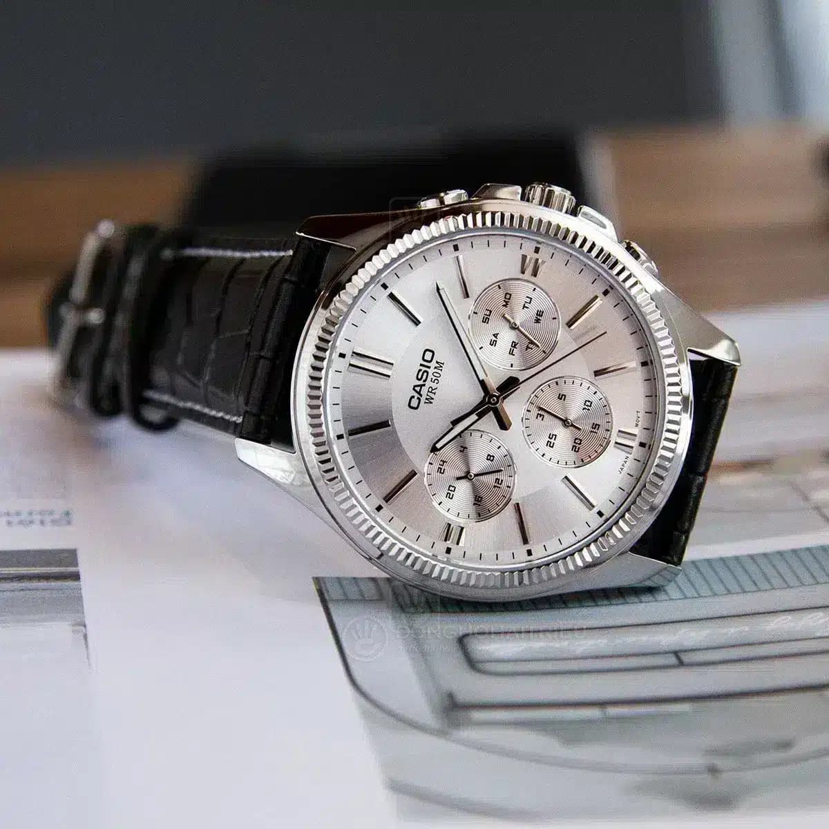 ساعت مچی کاسیو مردانه casio MTP-1375L-7AVDF — تصویر ۴