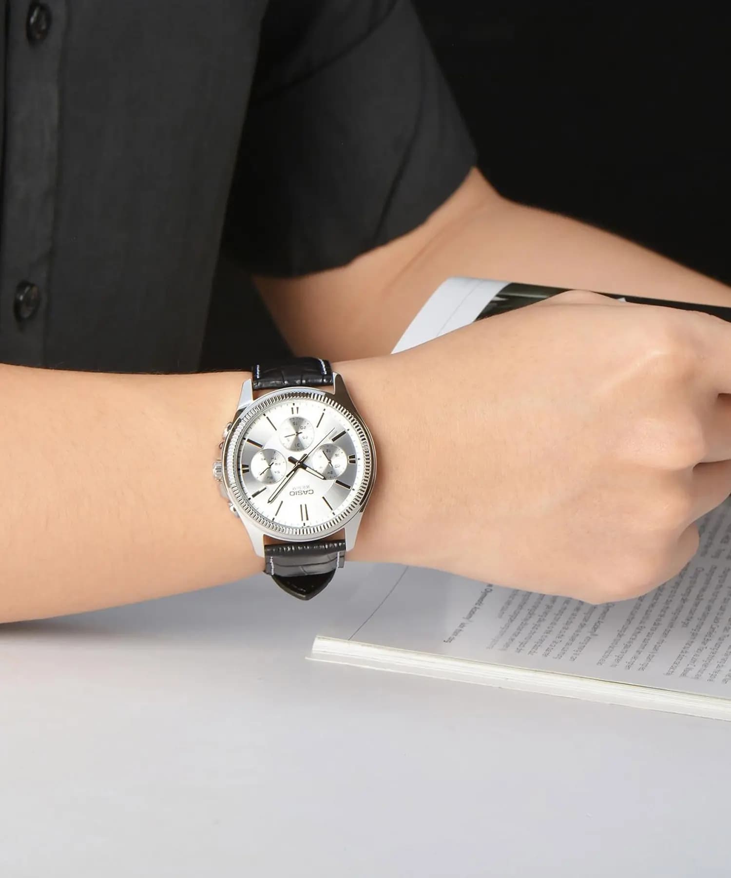 ساعت مچی کاسیو مردانه casio MTP-1375L-7AVDF — تصویر ۱۲
