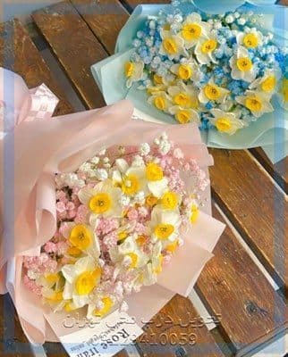 ارسال گل طبیعی برای نمایشگاه لوازم التحریر تهران