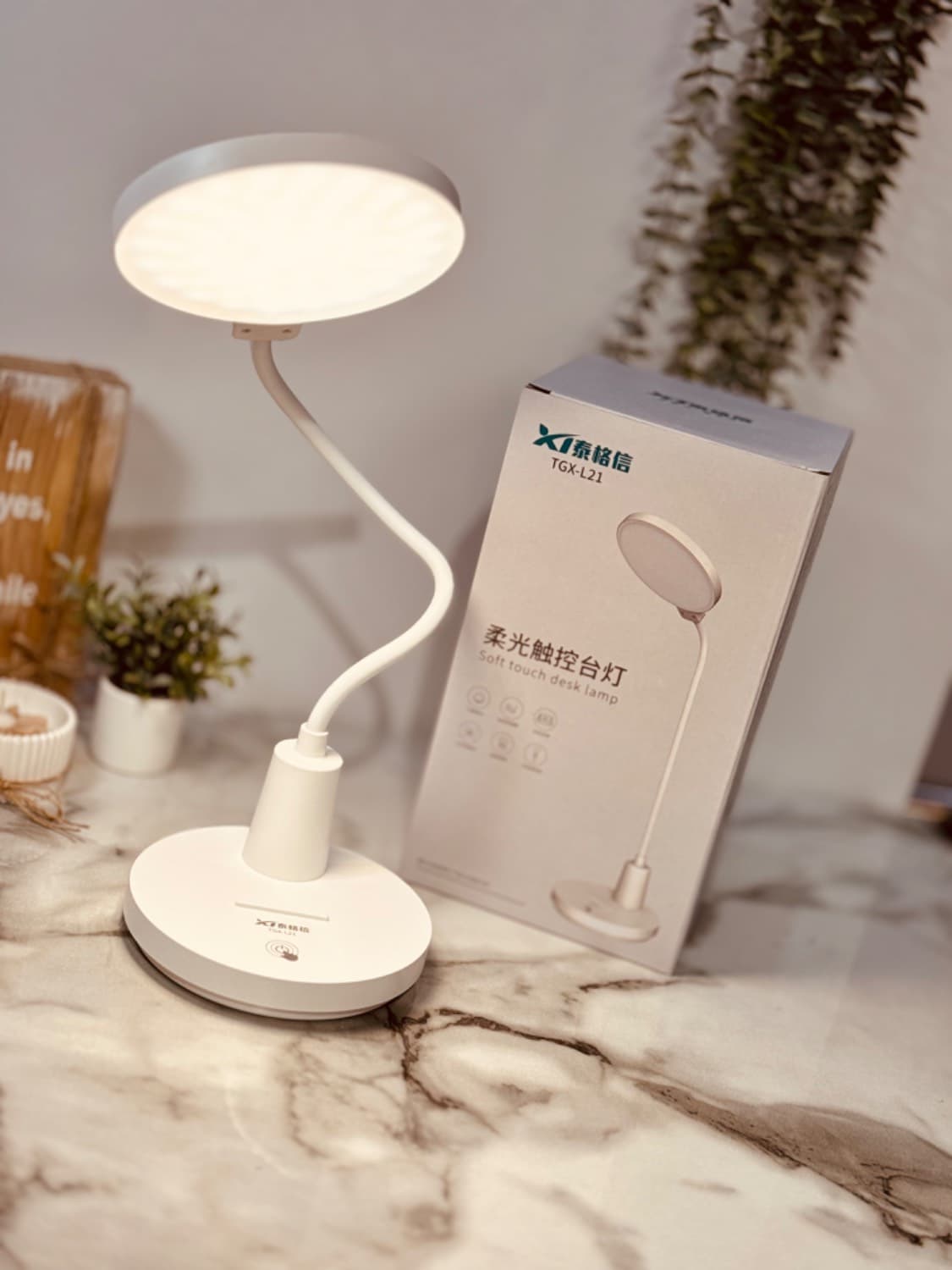 چراغ مطالعه رومیزی LED برند Taigexin مدل L21 — تصویر ۶