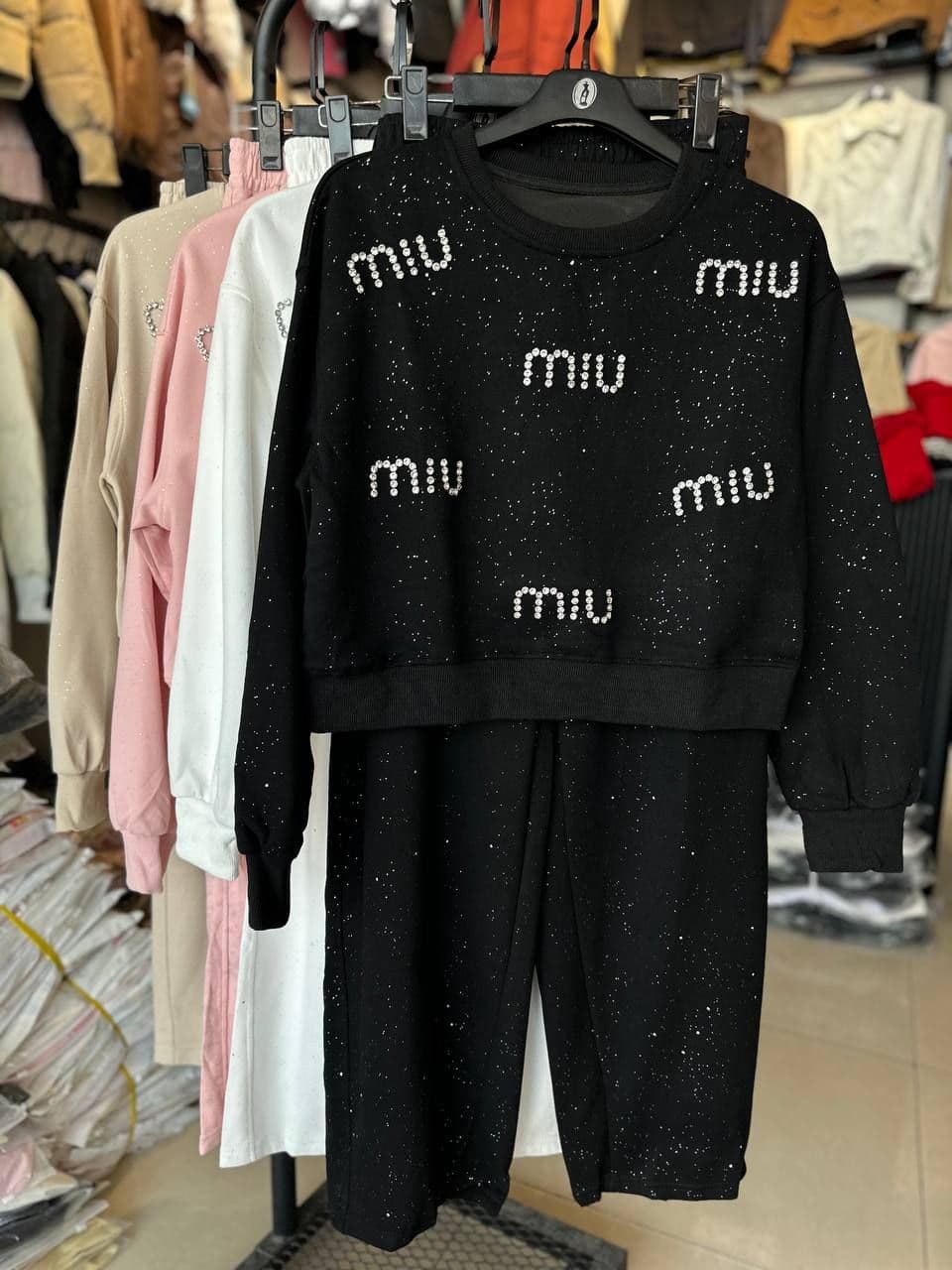 ست دورس و شلوار وارداتی دخترانه و زنانه کد 9504 — تصویر ۵