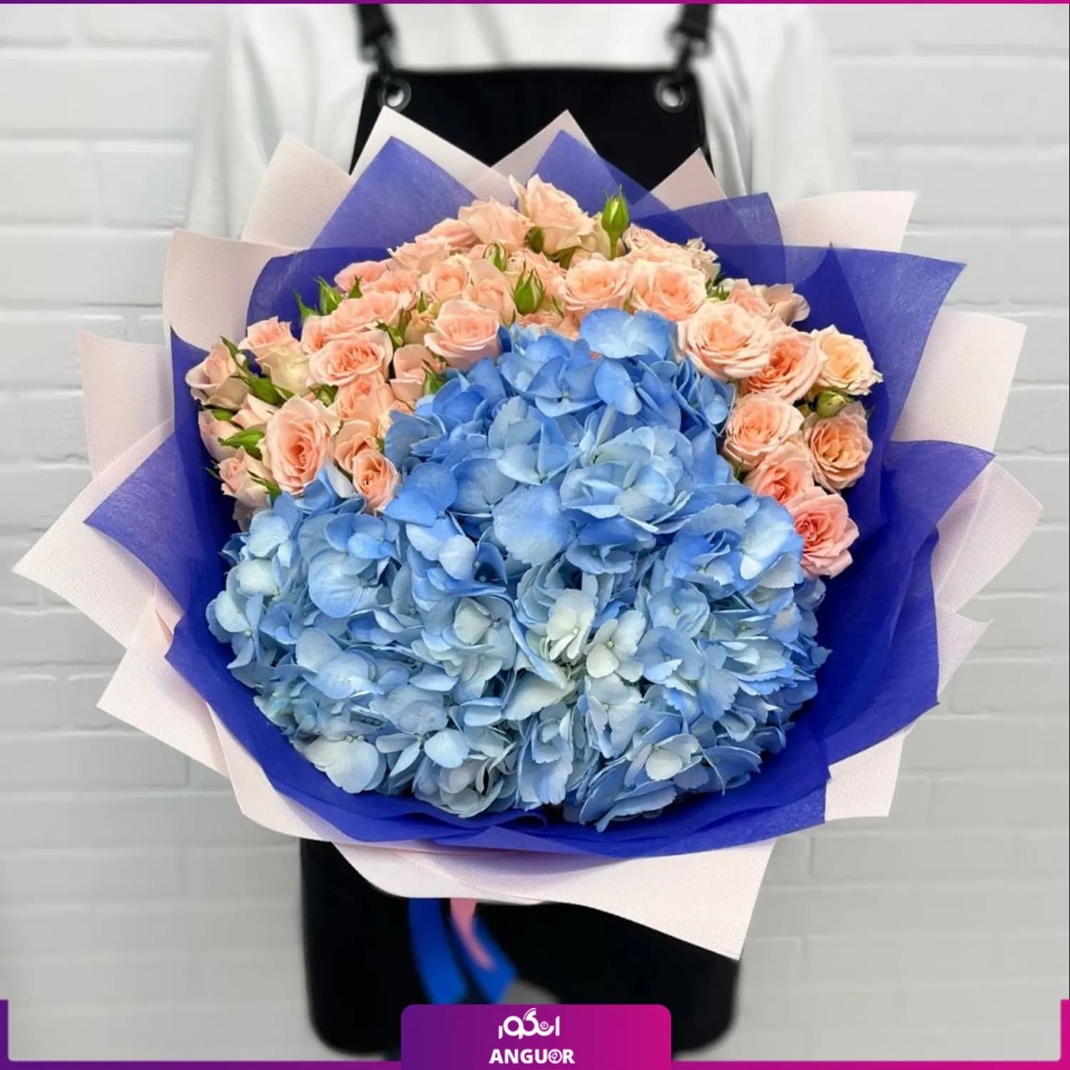 دسته گل ادریسی آبی و رز مینیاتوری