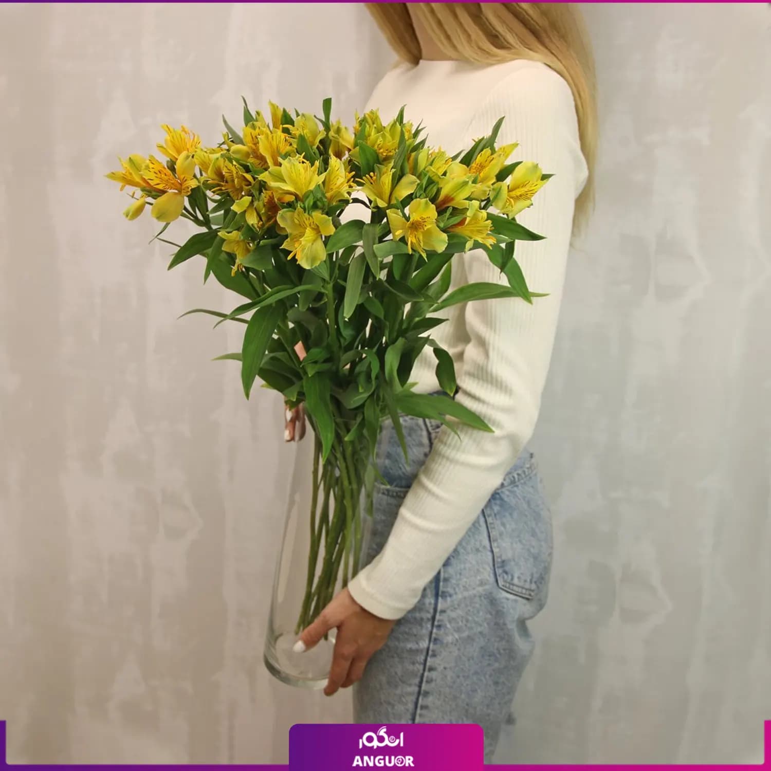 دسته گل آلسترومریا با گلدان شیشه‌ای (رنگبندی) — تصویر ۶