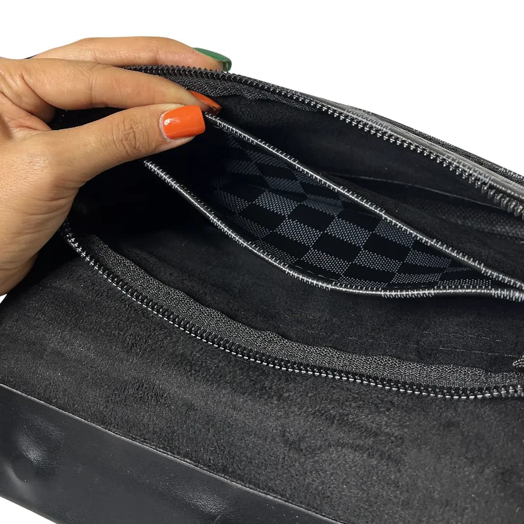 کیف دستی چرمی Louis Vuitton مدل LV30418 — تصویر ۶