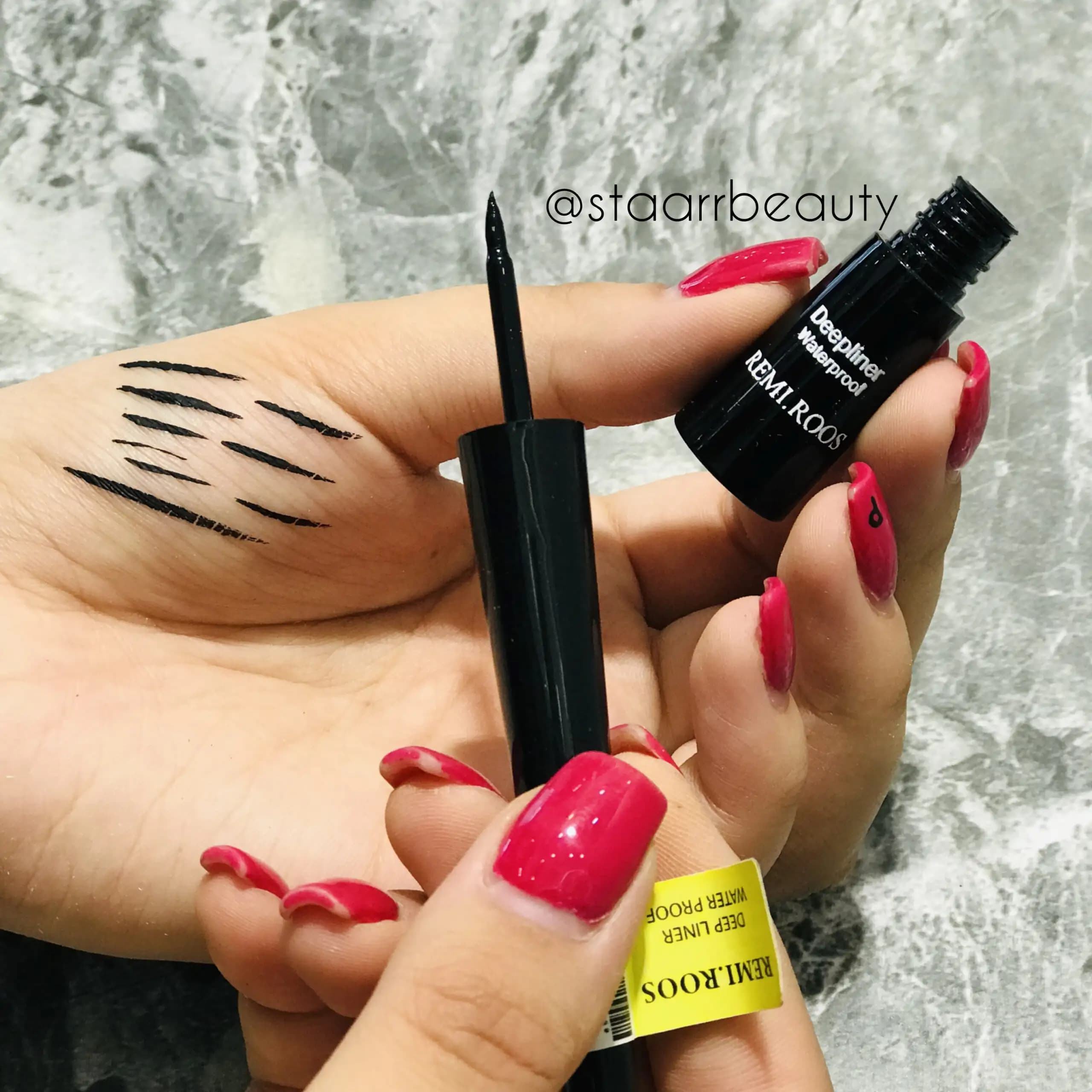 خط چشم ماژیکی رمی رز