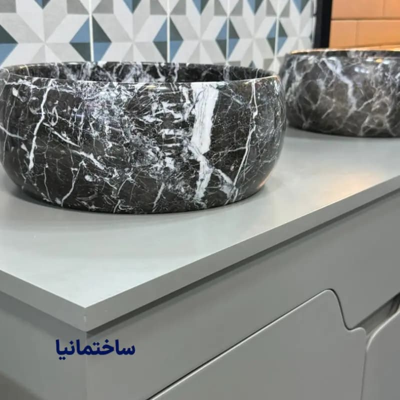 کابین روشویی مدل نایکی Nike | طراحی مدرن با بدنه PVC ضدآب و رنگ دلخواه — تصویر ۲