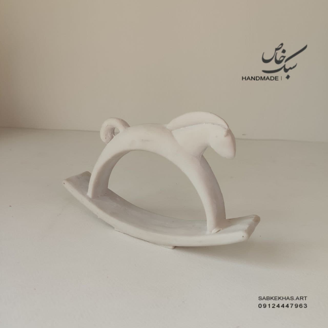 مجسمه اسب راک — تصویر ۵