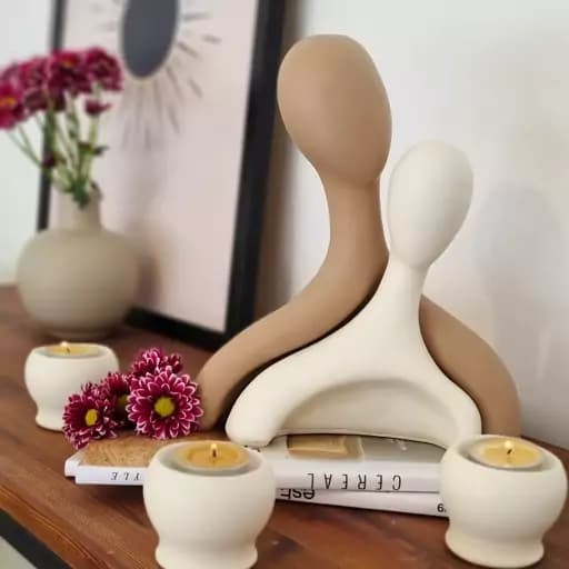 مجسمه زوج عاشق و شهناز — تصویر ۲