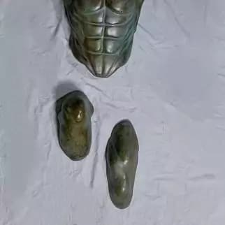 مجسمه دیوارکوب فیگور ورزشکار — تصویر ۴