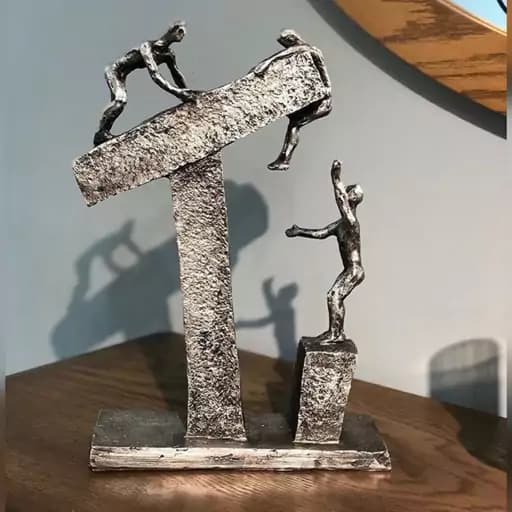 مجسمه مدل تلاشگر کد B — تصویر ۳