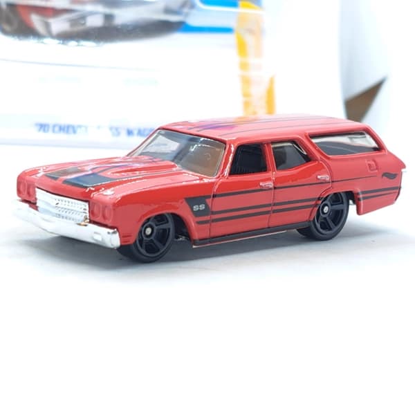 ماشین هات ویلز مدل 70 Chevelle SS Wagon — تصویر ۶