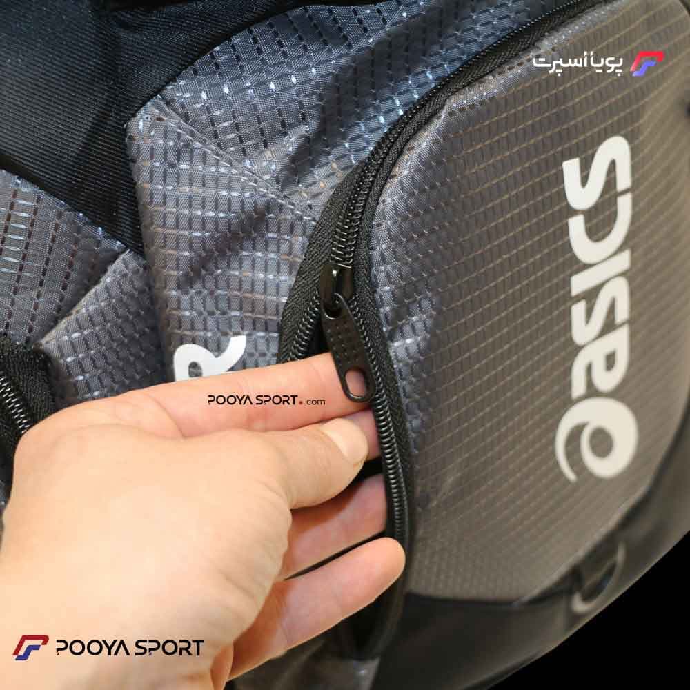کوله پشتی ورزشی ضد آب جدید اسیکس asics سایز متوسط a12 طوسی — تصویر ۶