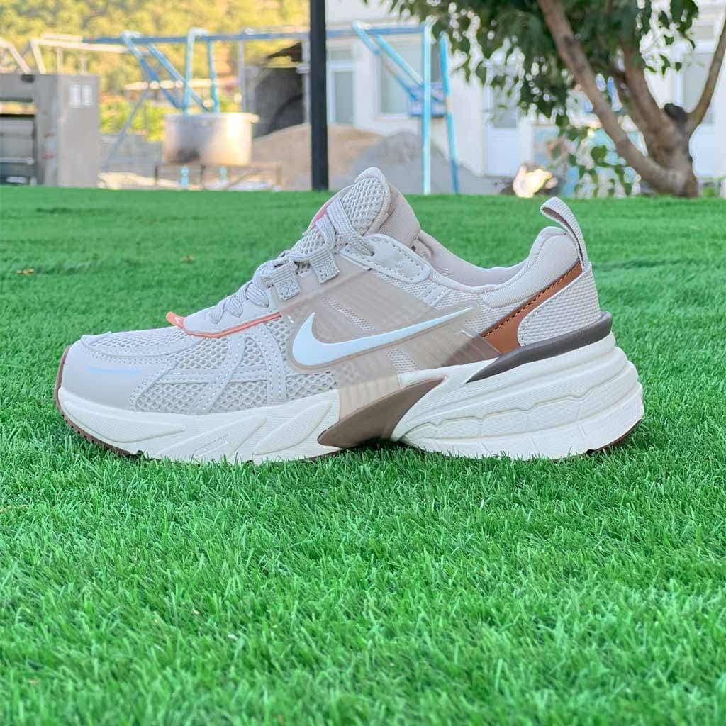 کتونی نایک V2K زنانه و مردانه کد K529 — تصویر ۳