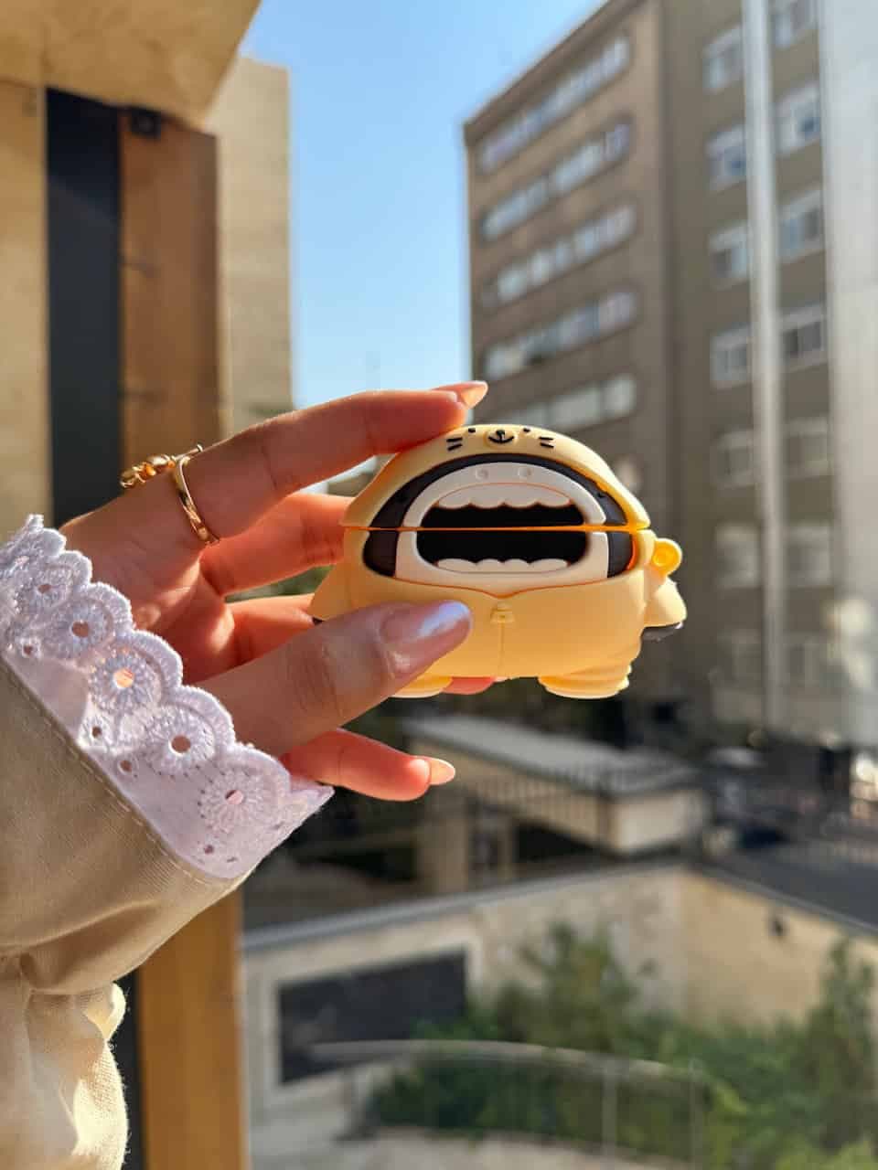 ایرپاد سیلیکونی کوسه هودی پوش (کدa0291) — تصویر ۴