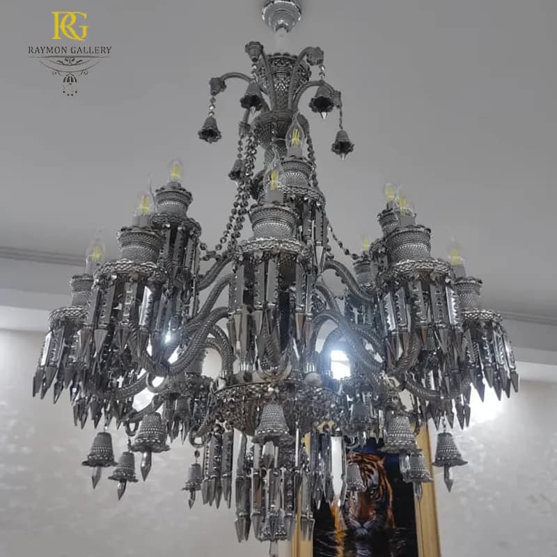 لوستر باکارات زنیت نقره ای فرم مخروطی زنگوله دار (12شاخه) — تصویر ۲