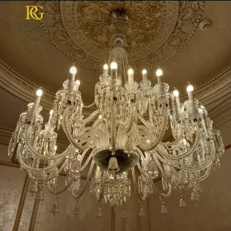 لوستر باکارات طبقاتی لوکس با شاخه های نا متقارن(48 شاخه) — تصویر ۳