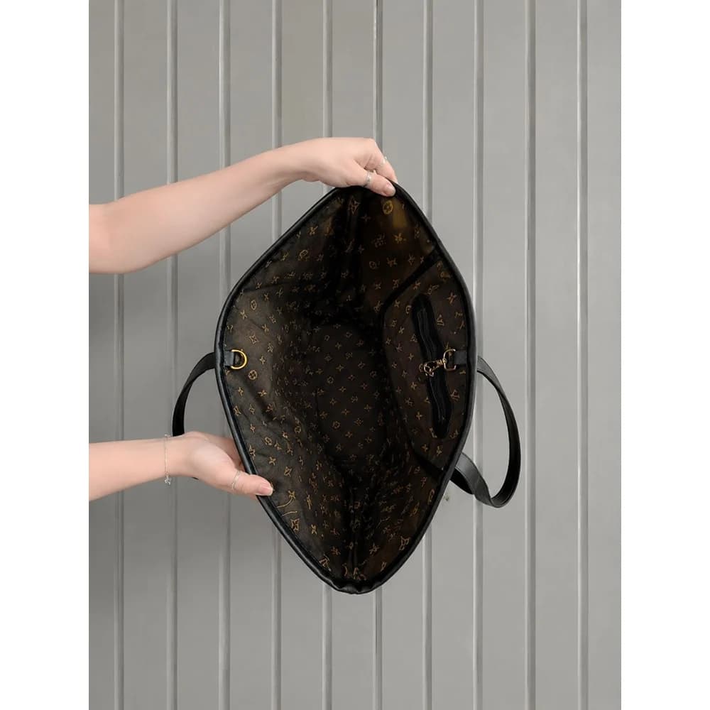 کیف دوشی دستی LOUIS VUITTON مدل 369 — تصویر ۶